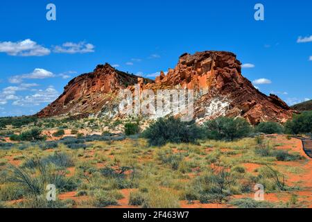 Australia, formazione di roccia in Rainbow valley national park nel Territorio del Nord Foto Stock