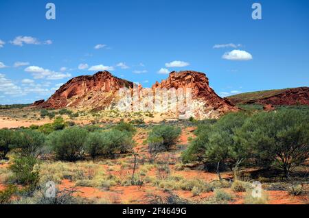 Australia, formazione di roccia in Rainbow valley national park nel Territorio del Nord Foto Stock