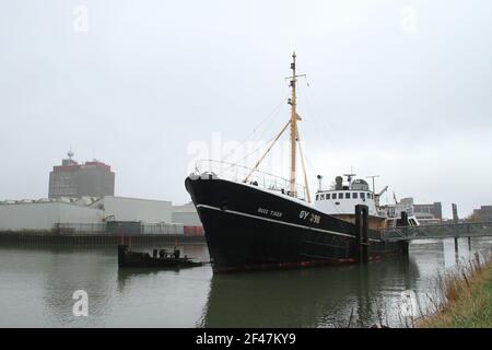 GRIMSBY, INGHILTERRA - 19 marzo: Una visione generale della nave museo Ross Tiger, attualmente chiusa a causa della pandemia del Covid-19. 19 Marzo 2021 a Grimsby, Inghilterra. (Foto di Ashley Allen/Alamy Live News) Foto Stock