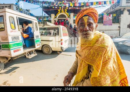 Uomo santo indù ( sadhu ) a Kathmandu, Nepal Foto Stock