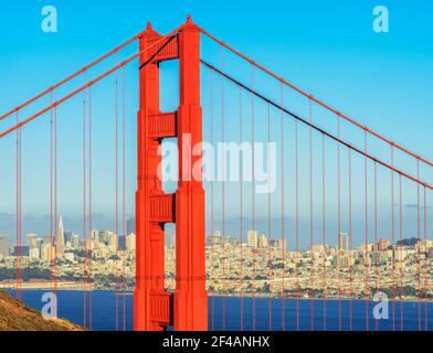 Vista del Golden Gate Bridge di San Francisco, California, Stati Uniti d'America Foto Stock