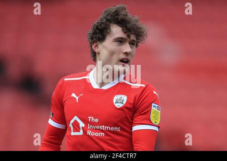 Barnsley, Regno Unito. 20 Marzo 2021. Callum Styles 4 di Barnsley durante il gioco a Barnsley, Regno Unito il 20/2021/03. (Foto di Mark Cosgrove/News Images/Sipa USA) Credit: Sipa USA/Alamy Live News Foto Stock