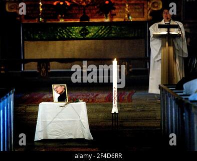 Foto di Nyköping il giorno in cui Anna Lindh, allora ministro degli Affari Esteri, è morta per le ferite che ha ricevuto dopo l'attacco del coltello l'altro giorno. Foto Stock