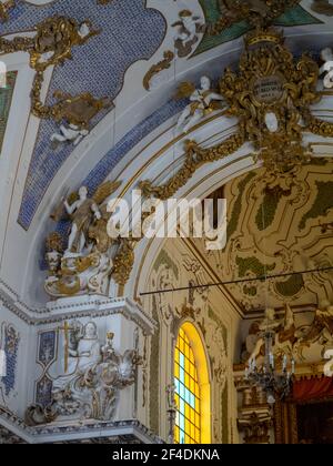 Soffitto particolare della chiesa tardo-barocca di San Bartolomeo, Scicli Foto Stock