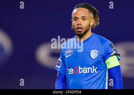 GENK, BELGIO - MARZO 19: Theo Bongonda del KRC Genk durante la partita della Jupiler Pro League tra KRC Genk e Standard de Liege alla Cristal Arena a Mar Foto Stock