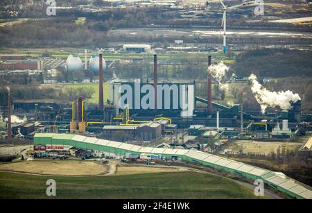 Veduta aerea, alpincenter Bottrop, Prosperstraße slagheap, ArcelorMittal Bottrop, Bottrop, Zona della Ruhr, Renania Settentrionale-Vestfalia, Germania, Slagheap, DE, UE Foto Stock