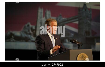 Il Presidente Bush ha tenuto il suo discorso ai VIP della Banqueting House di Londra, come parte della sua visita di Stato nel Regno Unito.Pic David Sandison/The Independent 19/11/2003 Foto Stock