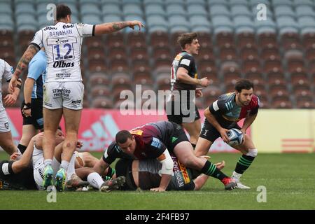 Twickenham, Regno Unito. 20 Marzo 2021. Danny Care of Harlequins in azione durante la partita di rugby della Gallagher Premiership tra Harlequins e Gloucester al Twickenham Stadium di Twickenham, Regno Unito, il 20 marzo 2021. Foto di Ken Sparks. Solo per uso editoriale, è richiesta una licenza per uso commerciale. Nessun utilizzo nelle scommesse, nei giochi o nelle pubblicazioni di un singolo club/campionato/giocatore. Credit: UK Sports Pics Ltd/Alamy Live News Foto Stock