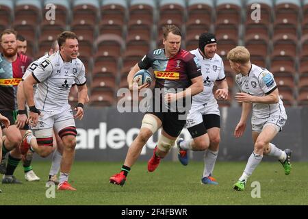 Alex Dombrandt di Harlequins in azione durante la partita di rugby della Gallagher Premiership tra Harlequins e Gloucester al Twickenham Stadium di Twickenham, Regno Unito, il 20 marzo 2021. Foto di Ken Sparks. Solo per uso editoriale, è richiesta una licenza per uso commerciale. Nessun utilizzo nelle scommesse, nei giochi o nelle pubblicazioni di un singolo club/campionato/giocatore. Foto Stock