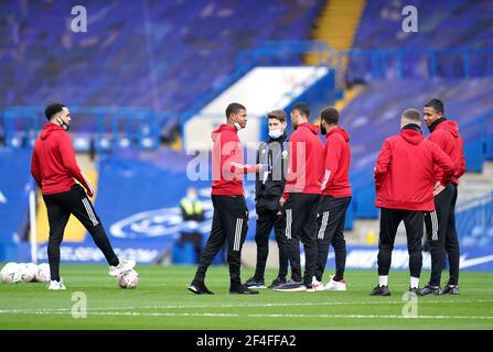 I giocatori di Sheffield United ispezionano il campo prima della partita finale del quarto della fa Cup di Emirates a Stamford Bridge, Londra. Data immagine: Domenica 21 marzo 2021. Foto Stock