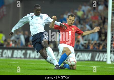 EURO CHAMPS ENGLAND V RUSSIA A WEMBLEY 12/9/2007. IMMAGINE DAVID ASHDOWN Foto Stock