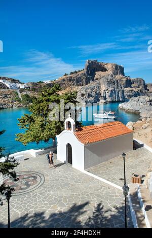 Chiesa, Baia di San Paolo, Lindos, Rodi, Grecia Foto Stock