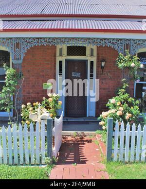 Australian Housing Styles, Federation (Edwardian) Style Home a Goulburn, nuovo Galles del Sud, Australia. Foto Stock