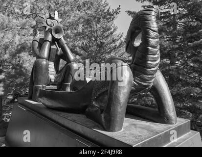 McMichael Canadian Art Collection con sculture di Ivan Eyre Foto Stock