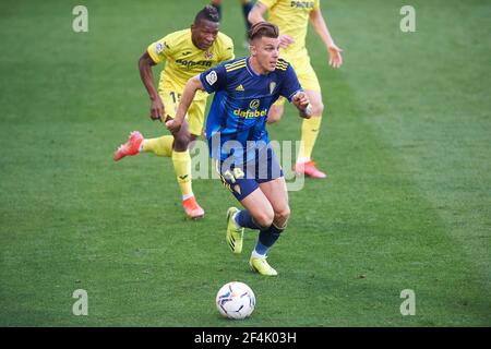 Ivan Alejo di Cadice durante il campionato spagnolo la Liga partita di calcio tra Villarreal CF e Cadice il 21 marzo 2021 a Estadio de la Ceramica a Vila-Real, Spagna - Foto Maria Jose Segovia / Spagna DPPI / DPPI / LiveMedia Foto Stock