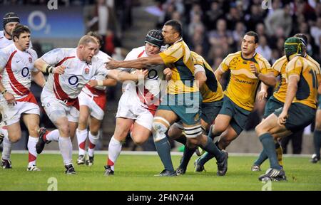 INGHILTERRA V AUSTRALIA A TWICKENHAM. 15/11/2008. STEVENS OPACO CON PALLA. IMMAGINE DAVID ASHDOWN Foto Stock