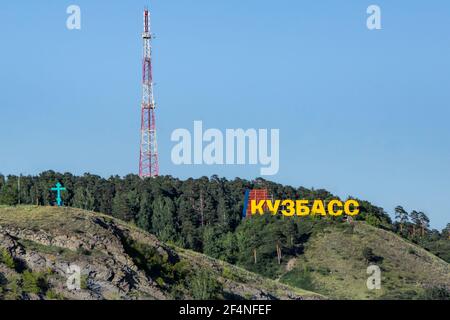 L'iscrizione Kuzbass è l'abbreviazione di Kuznetsk carbone bacino, il secondo nome della regione di Kemerovo - una regione della Russia, l'iscrizione si trova accanto t Foto Stock