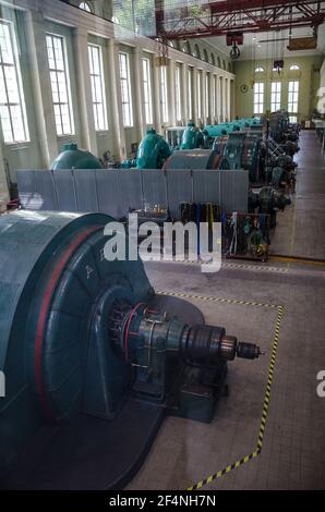 La centrale elettrica di Walchensee è una centrale idroelettrica in Baviera, Germania. Si tratta di una centrale elettrica di stoccaggio alimentata con acqua proveniente dal Walchensee Foto Stock