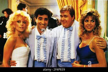 FILM ARMATO E PERICOLOSO 1986 Columbia Pictures con da sinistra: Judy Landers, Eugene Levy, John Candy, K.C.Winkler Foto Stock