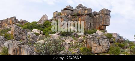 Formazioni rocciose nel Cedarberg vicino a Clanwilliam nel capo occidentale del Sud Africa Foto Stock