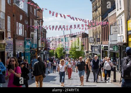 Windsor, storica città di mercato che ospita la famiglia reale nel Castello di Windsor, il Royal Borough di Windsor e Maidenhead nel Berkshire, Inghilterra, Regno Unito Foto Stock