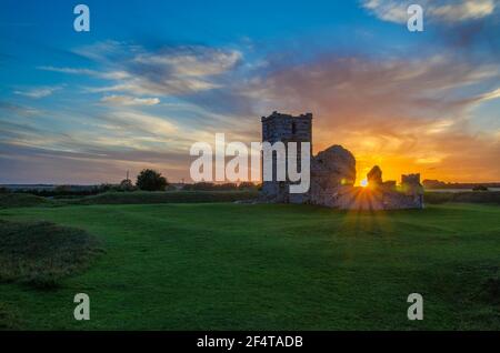 Chiesa di Knowlton al tramonto Foto Stock