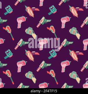 Motivo senza cuciture con futuristico blaster colorato su sfondo viola. Illustrazione Vettoriale