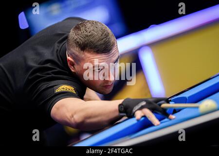 MILTON KEYNES, REGNO UNITO. 23 marzo 2021. Mieszko Fortunski durante 2021 Champion League Pool - giorno 2 partite alla Marshall Arena martedì 23 marzo 2021 a MILTON KEYNES INGHILTERRA. Credit: Taka G Wu/Alamy Live News Foto Stock