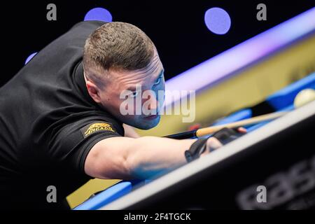 MILTON KEYNES, REGNO UNITO. 23 marzo 2021. Mieszko Fortunski durante 2021 Champion League Pool - giorno 2 partite alla Marshall Arena martedì 23 marzo 2021 a MILTON KEYNES INGHILTERRA. Credit: Taka G Wu/Alamy Live News Foto Stock