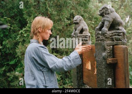 UMA THURMAN IN KILL BILL: VOL. 2 (2004), regia DI QUENTIN TARANTINO. Credit: MIRAMAX / COOPER, ANDREW / Album Foto Stock