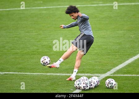 Leroy Sane (Germania). GES / Fussball / DFB-Training Duesseldorf, Die Team, 23.03.2021 Calcio / Calcio: Formazione, pratica nazionale tedesca, Dusseldorf, 23 marzo 2021 | utilizzo in tutto il mondo Foto Stock