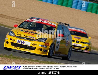 AUTO - ETCC 2004 - MAGNY COURS 20040502 - PHOTO : OLIVIER GAUTHIER / DPPI SEBASTIAN GRUNERT / FORD FOCUS ST170 - ACTION Foto Stock