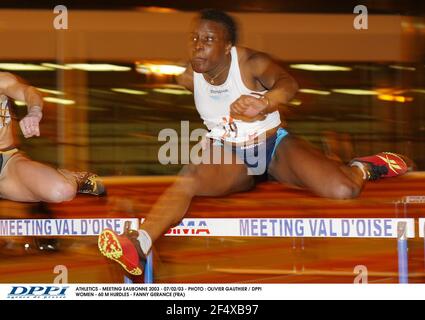 ATLETICA - MEETING EAUBONNE 2003 - 07/02/03 - FOTO : OLIVIER GAUTHIER / DPPI DONNE - 60 M HURDLES - FANNY GERANCE (FRA) Foto Stock