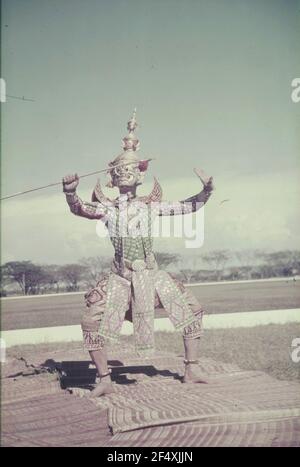 Foto di viaggio. Ballerina maschera (magari in un festival di danza a Bali) Foto Stock