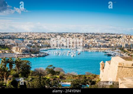 Baia di Valletta sull'isola di Malta, arcipelago nell'Europa meridionale Foto Stock