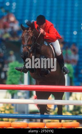 Giochi equestri mondiali, l'Aia, 1994, Federico Fernandez (MEX) riding Maria Foto Stock