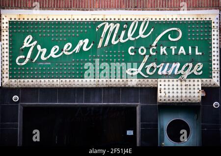 Chicago, Illinois, Stati Uniti. Il Green Mill cocktail Lounge o il Green Mill Jazz Club è un luogo di svago nel quartiere Uptown. Foto Stock