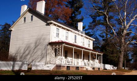 Storico Walnford, Mommouth County Parks, New Jersey, Stati Uniti. Restaurata casa del 18 ° secolo e mulino grist funzionante. Foto Stock
