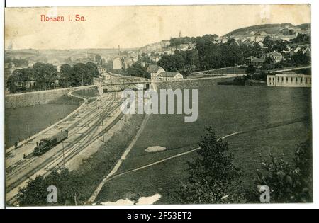 Ferrovie e città Nossens. Ferrovie e città Foto Stock