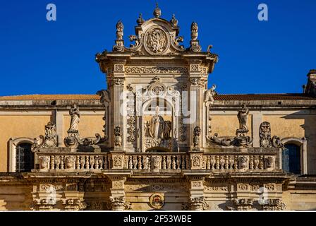 Geografia / viaggio, Piazza Duomo, Lecce, cattedrale Santa Maria Assunta, costruito 12 ° secolo, esterno v, diritti aggiuntivi-clearance-Info-non-disponibile Foto Stock