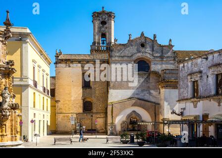 Geografia/viaggio, Piazza Salandra con la chiesa di San Domenico e Fontana del Toro, Nardo, Italia, Puglia, diritti aggiuntivi-liquidazione-Info-non-disponibile Foto Stock