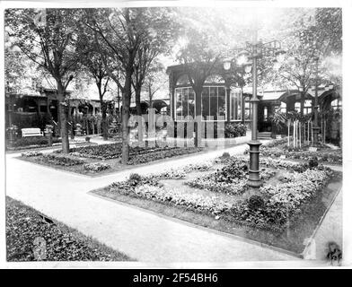 Promemoria della pubblicità floreale e vegetale. Plauen i. V., dal 29 settembre al 7 ottobre 1930 organizzato dal Vogtland Gärtnerverein. Area aperta con padiglione Foto Stock