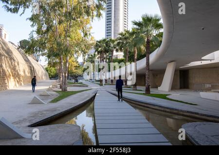 L'architettura moderna e futuristica di piazza Eleftheria a Nicosia La capitale Cipro Foto Stock