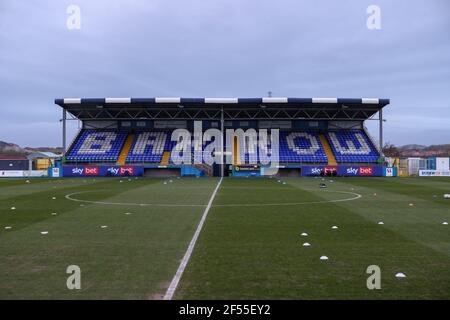 BARROW IN FURNESS, CUMBRIA. 23 MARZO: Una visione generale dello stand Brian Arrowsmith durante la partita Sky Bet League 2 tra Barrow e Grimsby Town presso la Holker Street, Barrow-in-Furness martedì 23 marzo 2021. (Credit: Mark Fletcher | MI News) Credit: MI News & Sport /Alamy Live News Foto Stock