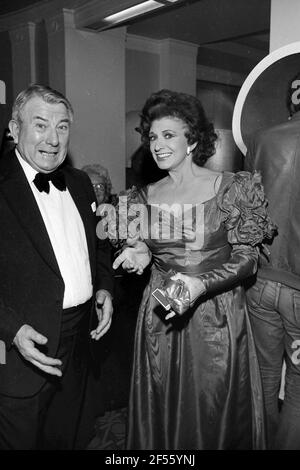 Pat Phoenix al Queens Hotel Leeds nel marzo 1984 Foto Stock