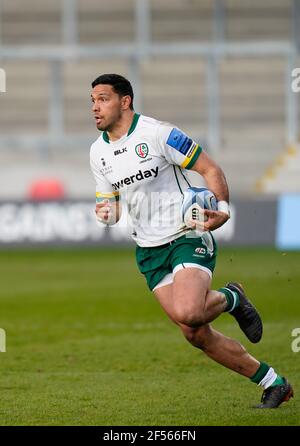 London Irish Center Curtis Rona durante una partita di rugby Union del Gallagher Premiership Round 14, domenica 21 marzo 2021, a Eccles, Regno Unito. (Steve Fly Foto Stock