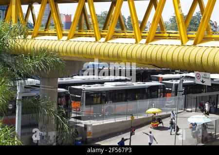 San Paolo, San Paolo, Brasile. 24 Marzo 2021. (INT) sciopero generale di autisti e conduttori pubblici di autobus a Sao Paulo. 24 marzo 2021, San Paolo, Brasile: C'è stata una fermata generale del servizio pubblico di autobus questo Mercoledì (24) in alcuni terminal degli autobus. La protesta si è svolta tra le 10:00 e le 12:00 e anche al Parque Dom Pedro Terminal.Credit: Leco Viana/Thenews2 Credit: LECO Viana/TheNEWS2/ZUMA Wire/Alamy Live News Foto Stock