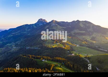 Wendelstein e Wildalpjoch nella catena delle Mangfall Foto Stock