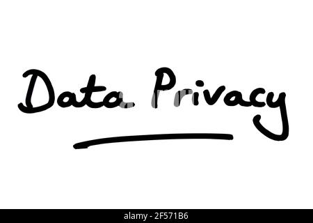 Privacy dei dati, scritta a mano su sfondo bianco. Foto Stock