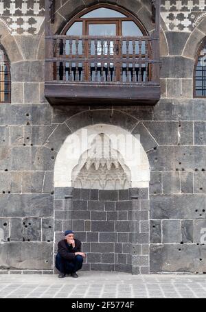 Diyarbakir-Turkey-05-02-2019: La Moschea di Ulu la Grande Moschea di Diyarbakır è la più antica e una delle più significative moschee dell'Anatolia. Un unde Foto Stock